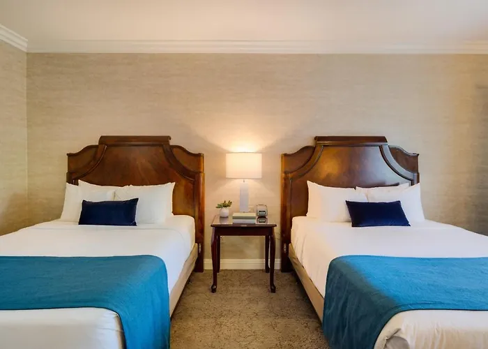 Ayres Suites Diamond Bar